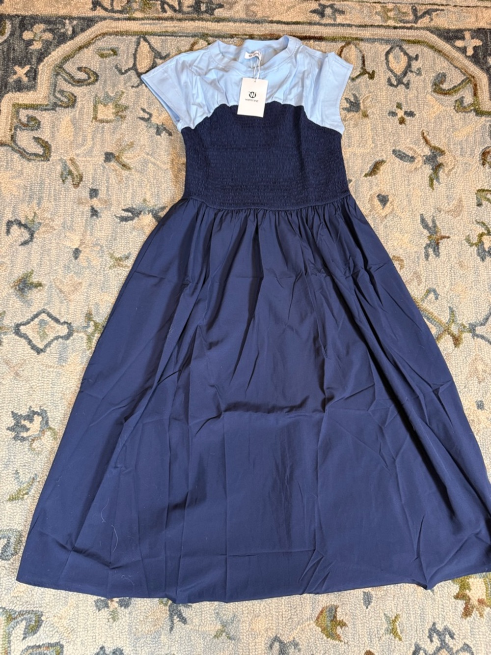 Wenrine Women Colorblock Smocked Maxi Dress Blue Navy Short Sleeve G7F823 L